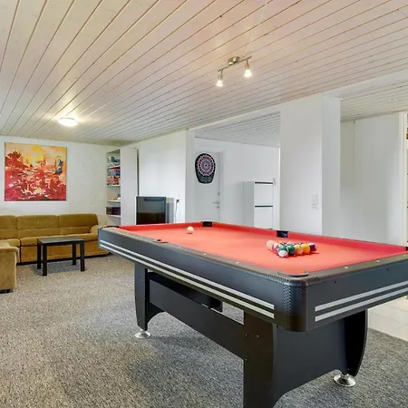 Gorgeous In With Kitchen Holiday home *