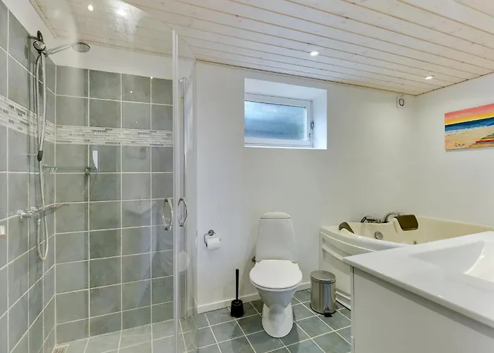 Дом отдыха Gorgeous In With Kitchen *