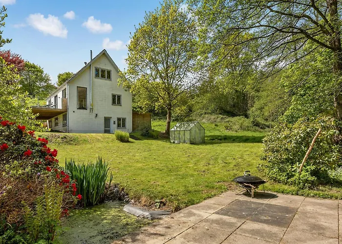 Дом отдыха Gorgeous In With Kitchen *