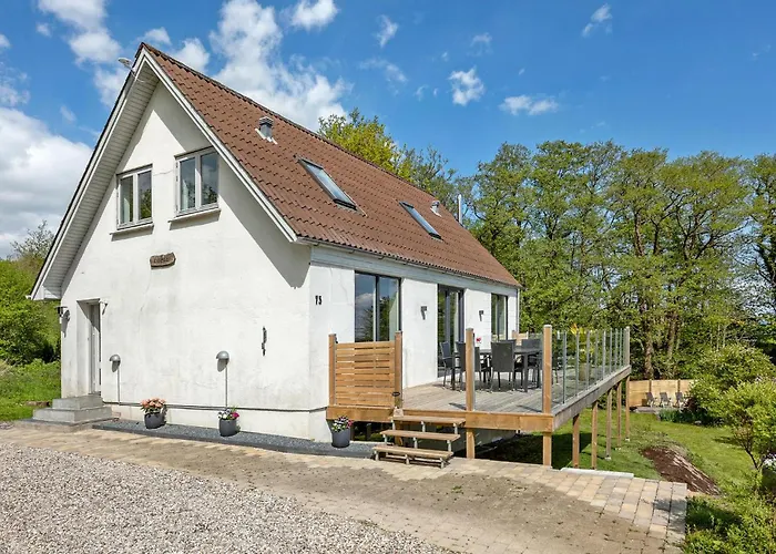 Gorgeous In With Kitchen