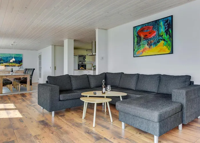 Gorgeous In With Kitchen Крусо